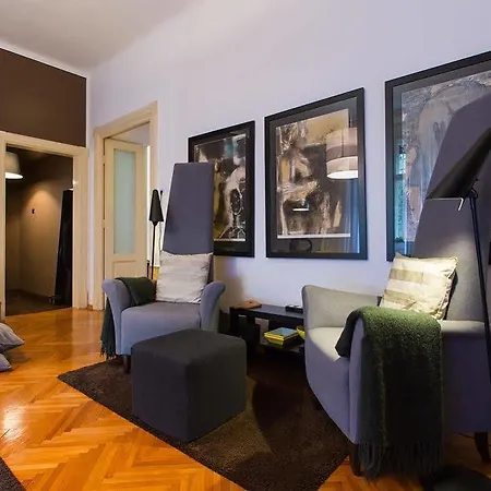 Valsabbion City Apartment